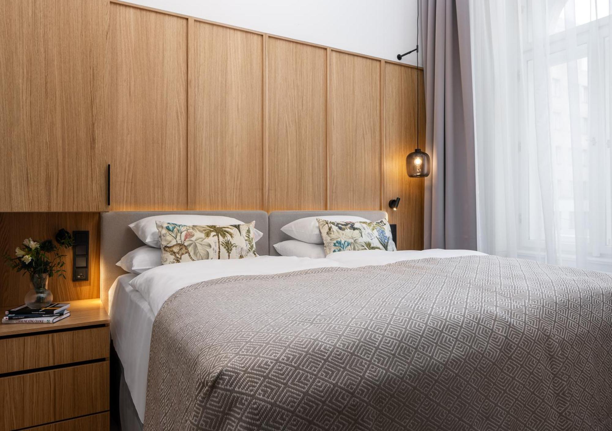R16 Residences Praga Esterno foto